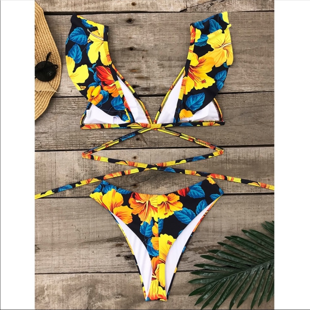 Floral Ruffle High Leg Bikini - Picture 7 of 7